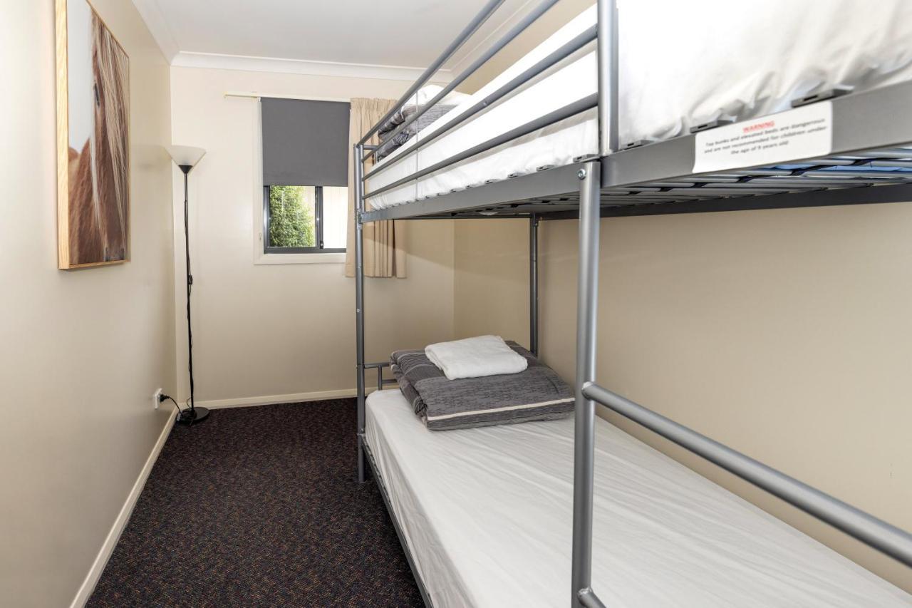 Big4 Hobart Airport Tourist Park Hotel Cambridge Buitenkant foto