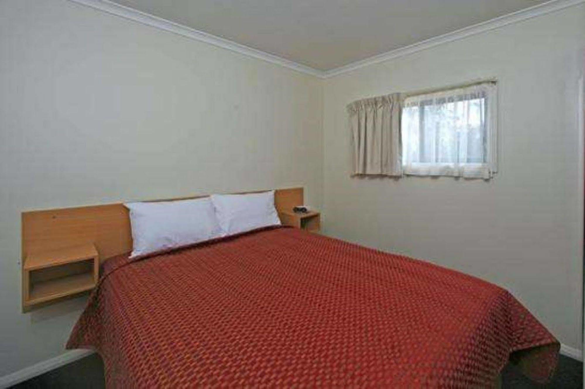 Big4 Hobart Airport Tourist Park Hotel Cambridge Buitenkant foto